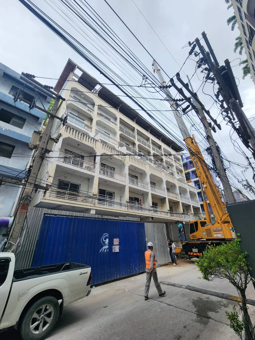 Pattaya hotel building